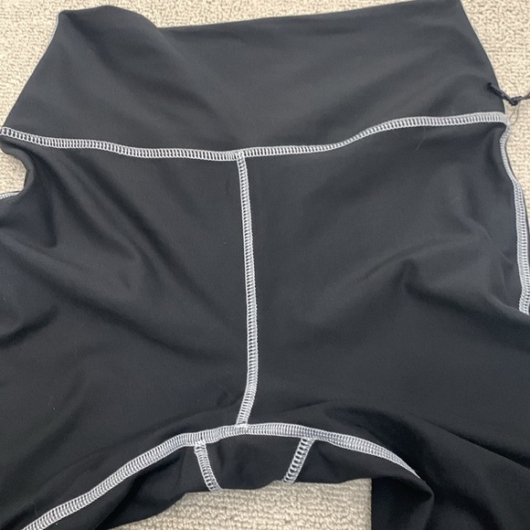 WeWoreWhat Black Leggings with White Stitching- NWT - Picture 3 of 16